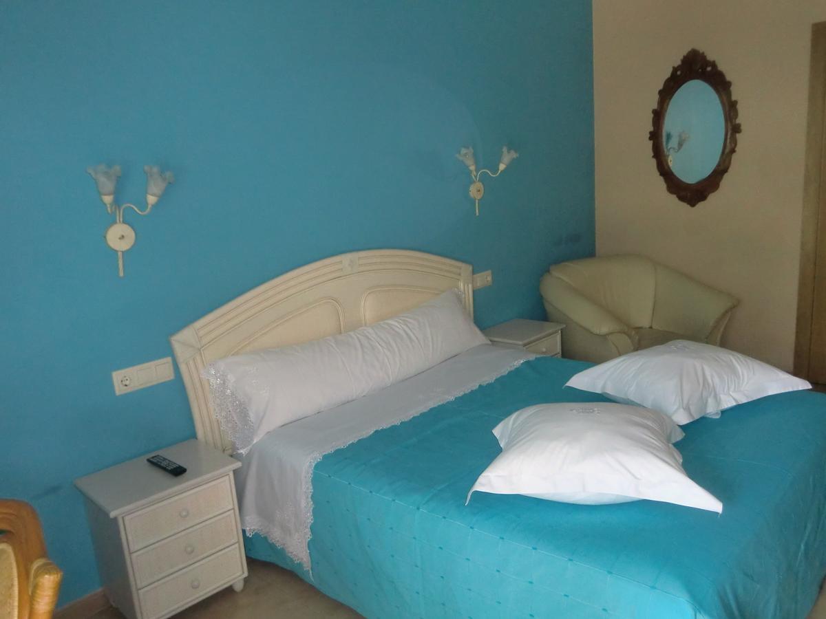 Hotel Gasaqui Ayelo de Malferit Quarto foto