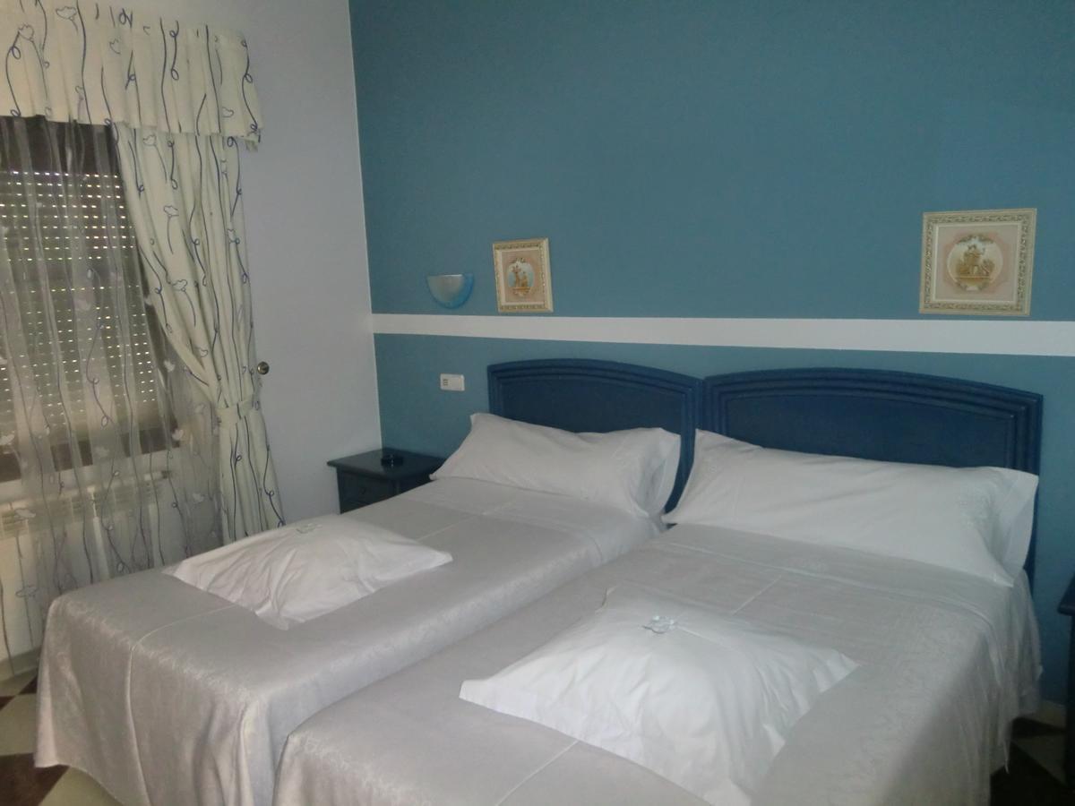 Hotel Gasaqui Ayelo de Malferit Quarto foto